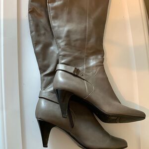 ALFANI Step n flex size 10 extended calf gray